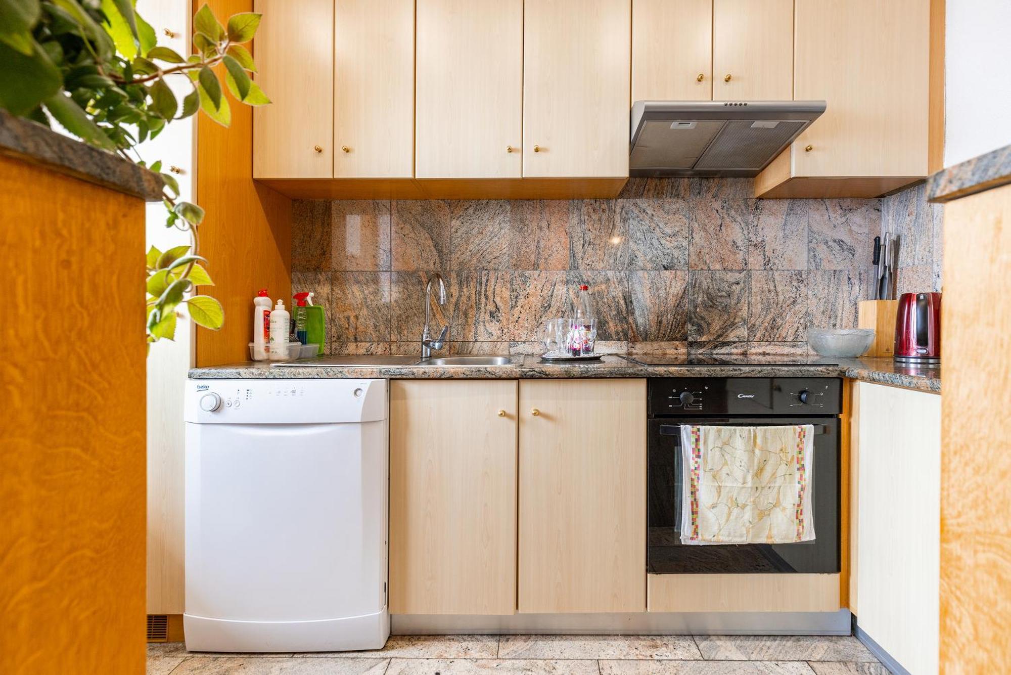 Apartman Nora オミシュ エクステリア 写真